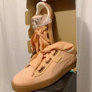 Dusty Coral Puma Women Shoes size 8.5 New!!!